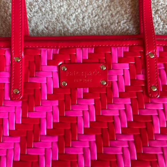 Rare Kate Spade Red & Pink Woven Tote Bag Purse - Picture 2 of 10